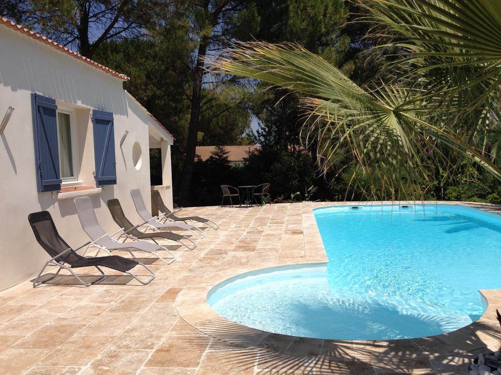 Le Mazet De Trial Villa Aubais Room photo